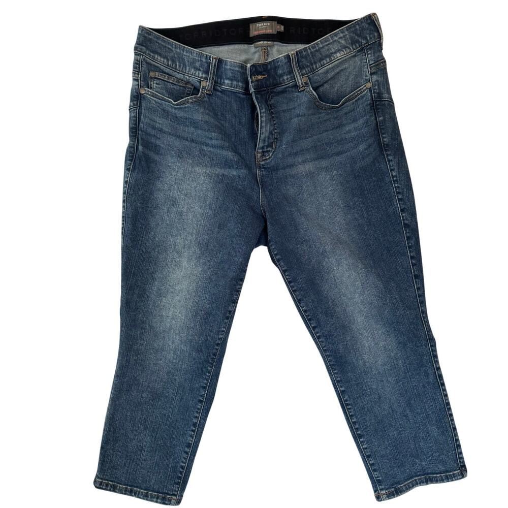 20 Torrid Bombshell Skinny Jeans